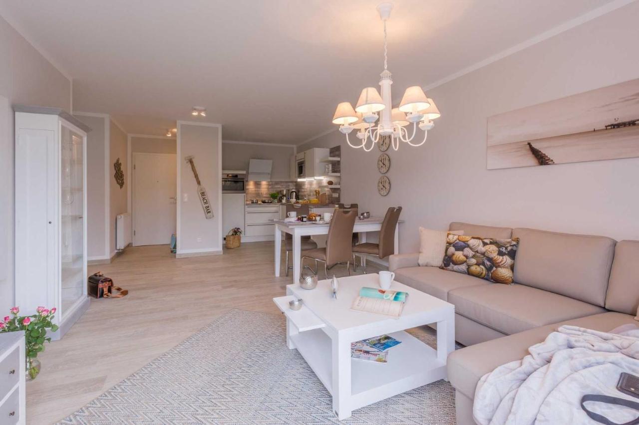 Ferienwohnung Hafenstr.27  Auszeit Ostseeheilbad Ostseeheilbad Zingst Exterior foto